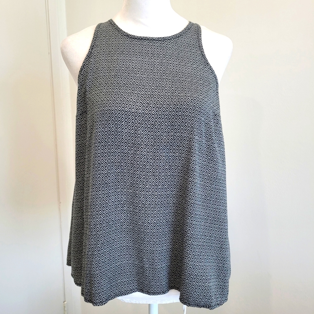 Old Navy Sleevless Swing Top High Neck Printed Hi Lo